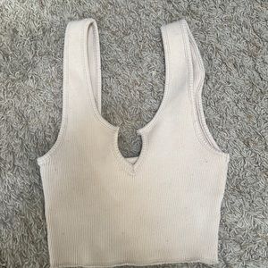 Nude ribbed crop tank size small